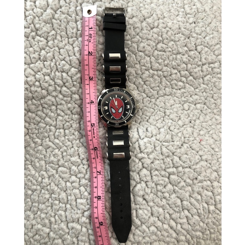 Spider-Man Watch - Picture 3 of 3